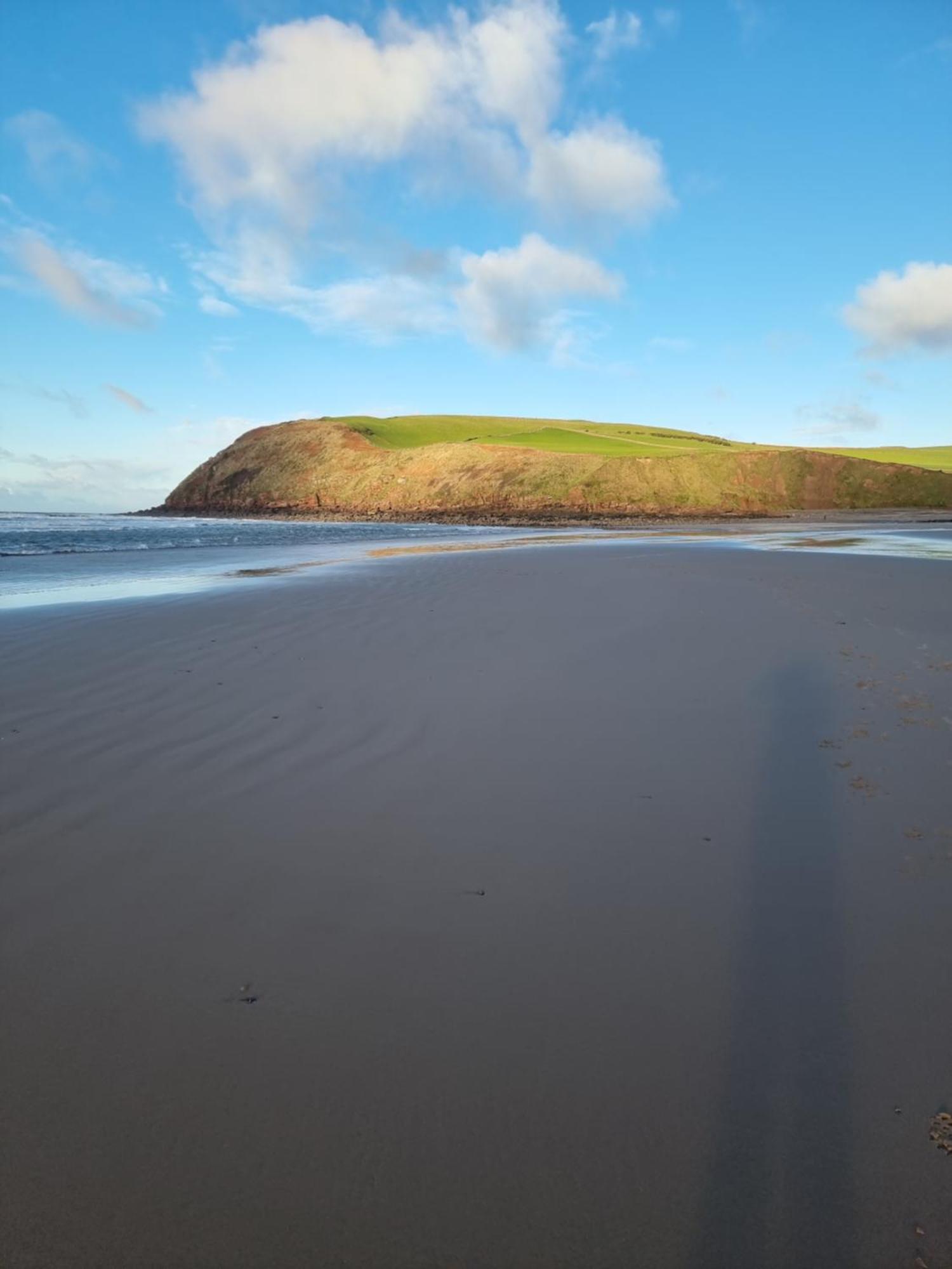 Impeccable Beachfront 2-Bed Cottage In St Bees Eksteriør bilde